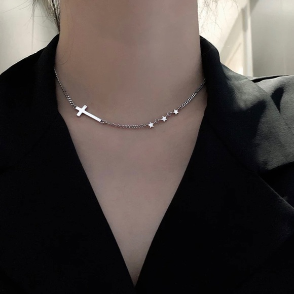 NEW 925 Sterling Silver Triple Stars Cross Chain Necklace - Picture 4 of 5